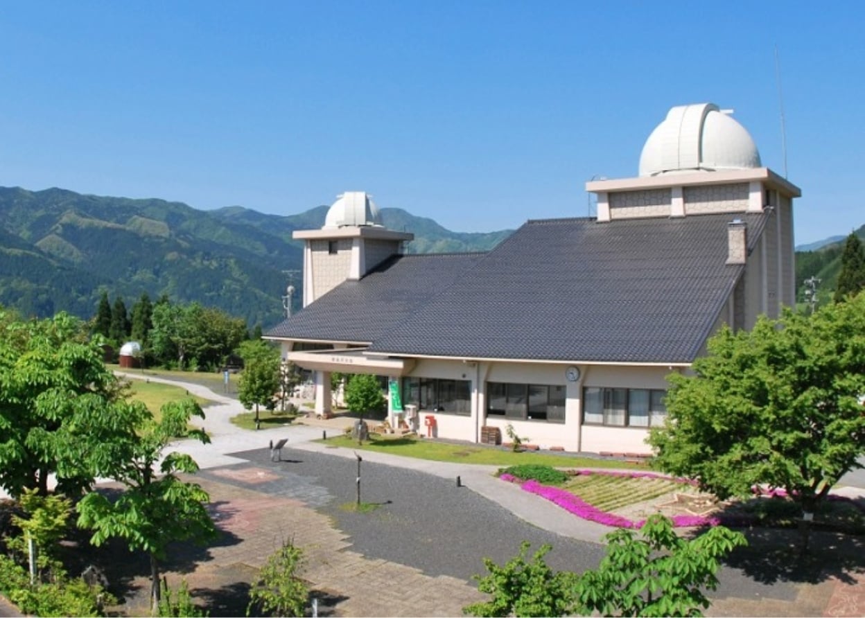 鳥取市さじアストロパーク佐治天文台の外観